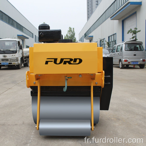 Rouleau de route de compacteur de moteur diesel 500kg mini FYL-700C